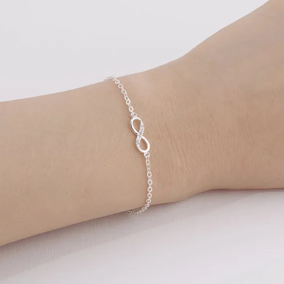 Kinitial Hot Infinity número 8 pulsera de cadena CZ Infinity pulseras para Mujeres Hombres pulseras de la amistad joyería de encanto bohemio